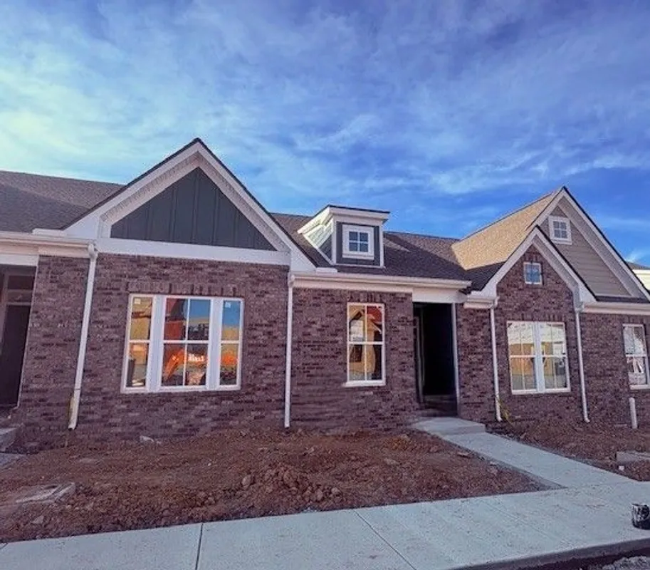 Property Slideshow image 1 of 34 | 405 w stonehaus xing, Antioch, TN, 37013