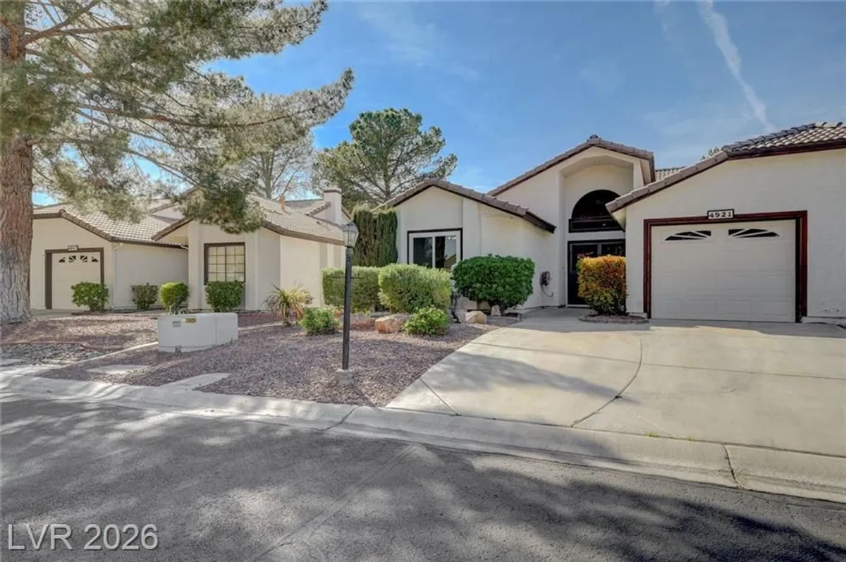 Property Slideshow image 1 of 64 | 4921 ocean shores way, Las Vegas, NV, 89130