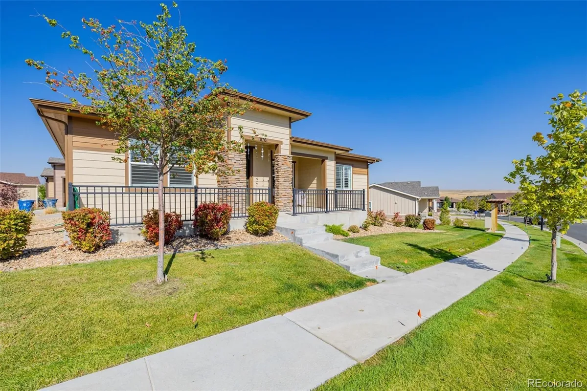 Property Slideshow image 1 of 33 | 10761 n montane dr, Broomfield, CO, 80021