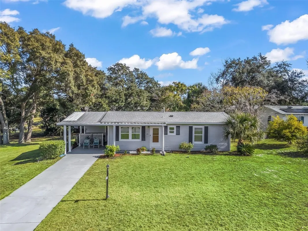 Property Slideshow image 1 of 59 | 45 aberdeen cir, Leesburg, FL, 34788