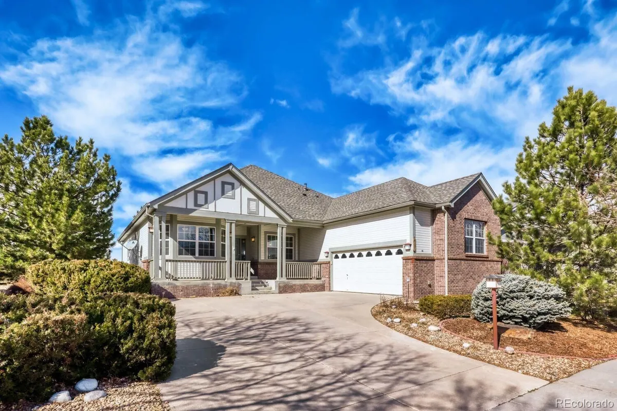 Property Slideshow image 1 of 48 | 8131 s quatar cir, Aurora, CO, 80016