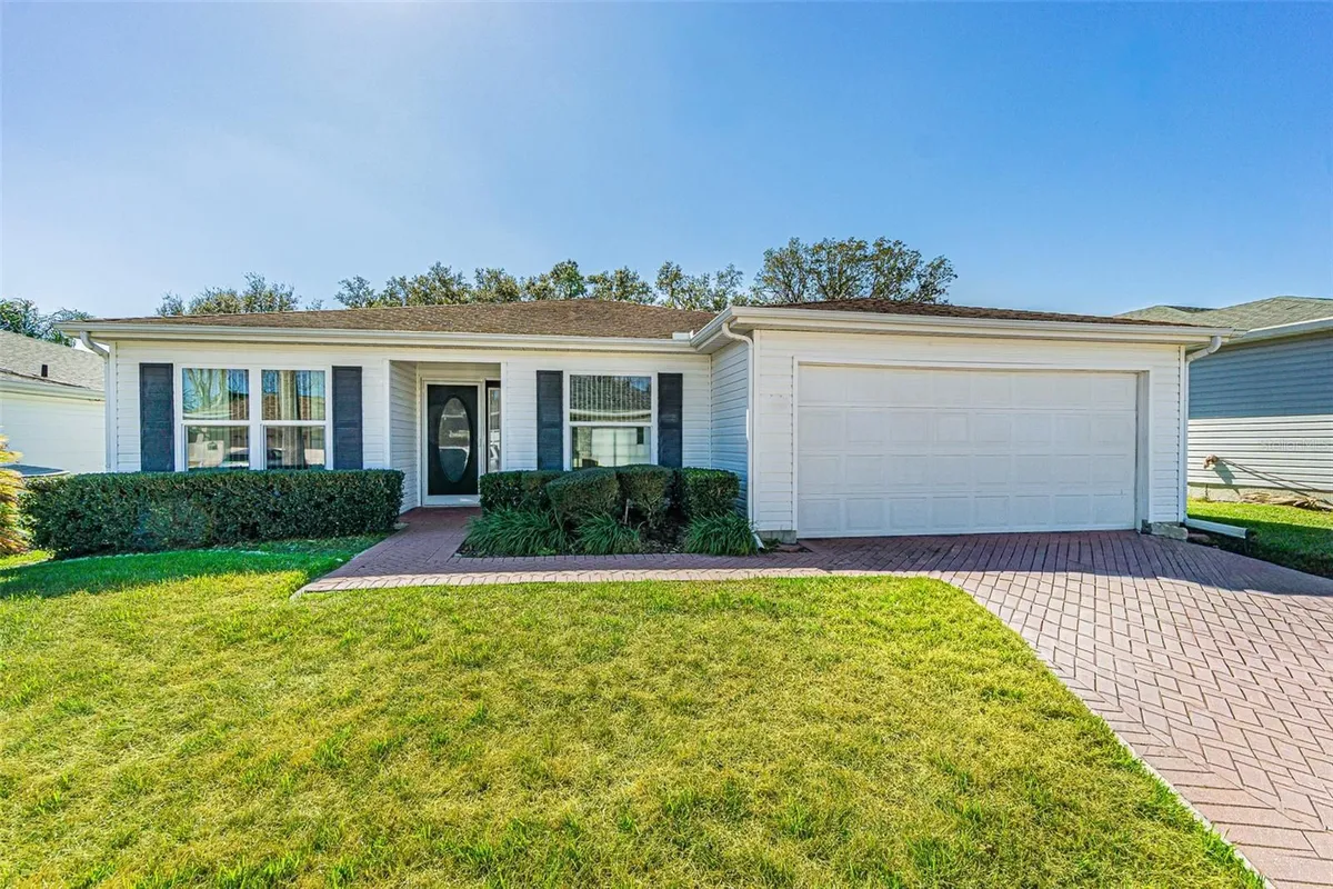 Property Slideshow image 1 of 56 | 29140 princeville dr, San Antonio, FL, 33576