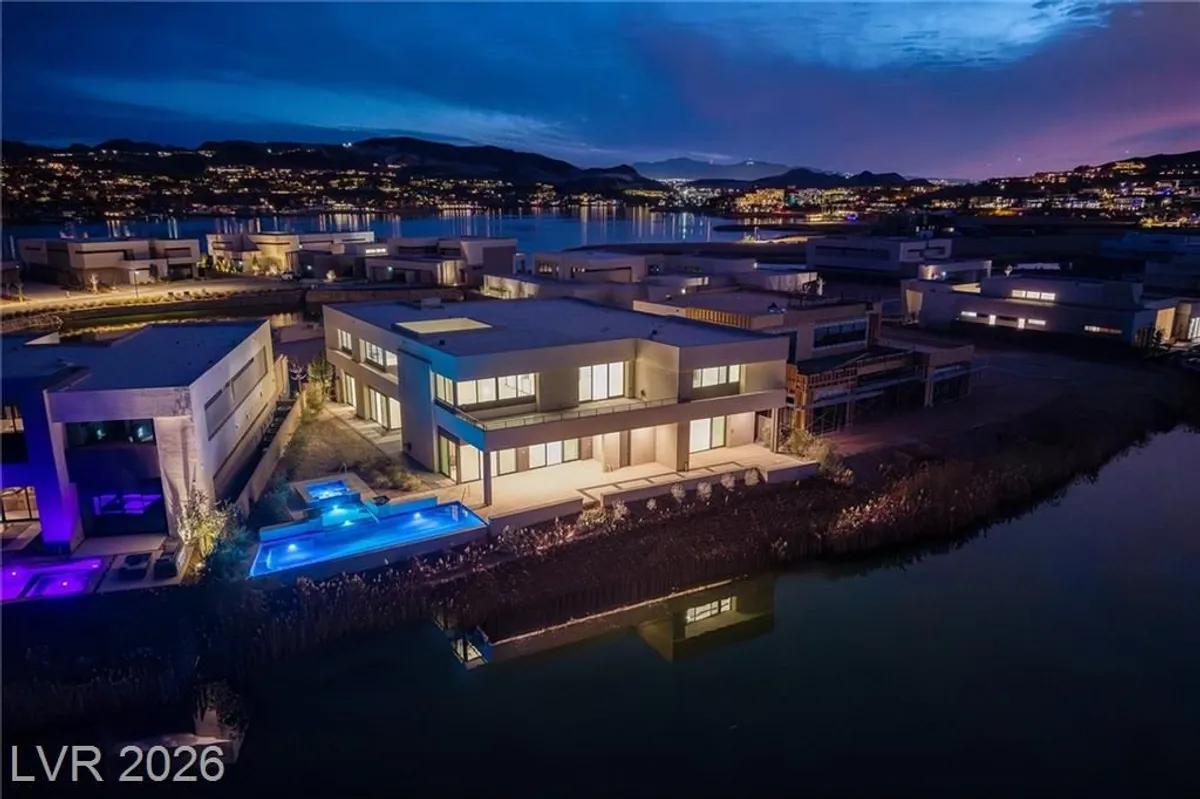 Property Slideshow image 1 of 68 | 1548 pleasant bay ct, Henderson, NV, 89011