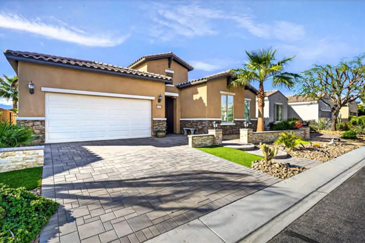 Property Slideshow image 1 of 59 | 39313 camino las hoyes, Indio, CA, 92203