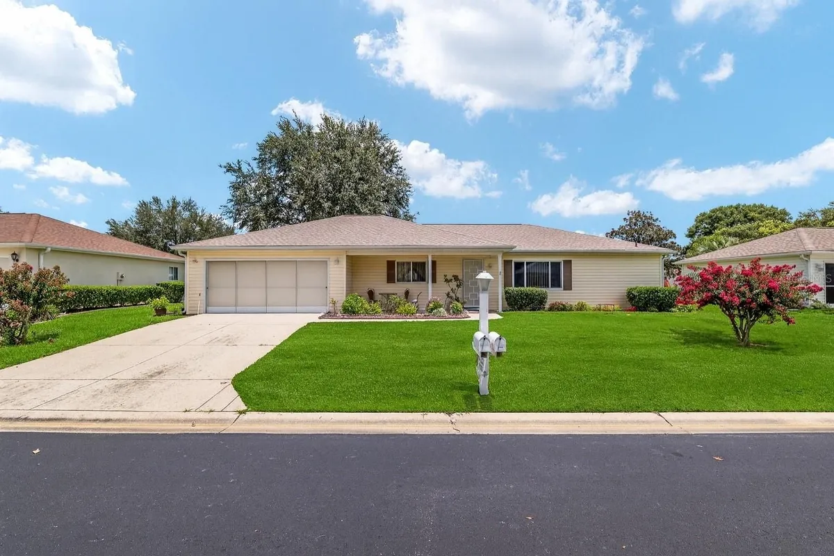 Property Slideshow image 1 of 69 | 11335 sw 138th ln, Dunnellon, FL, 34432