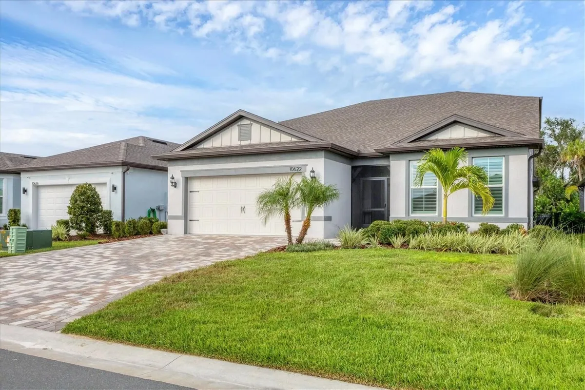 Property Slideshow image 1 of 84 | 10622 wynward way, Parrish, FL, 34219