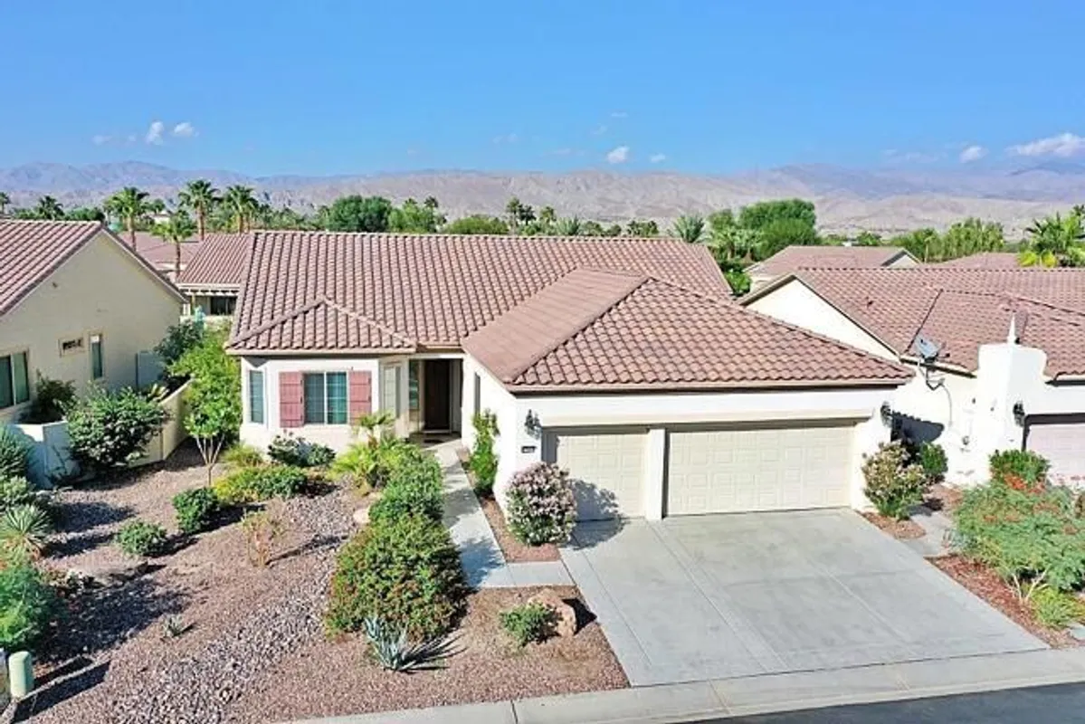 Property Slideshow image 1 of 36 | 80880 avenida santa regina, Indio, CA, 92203