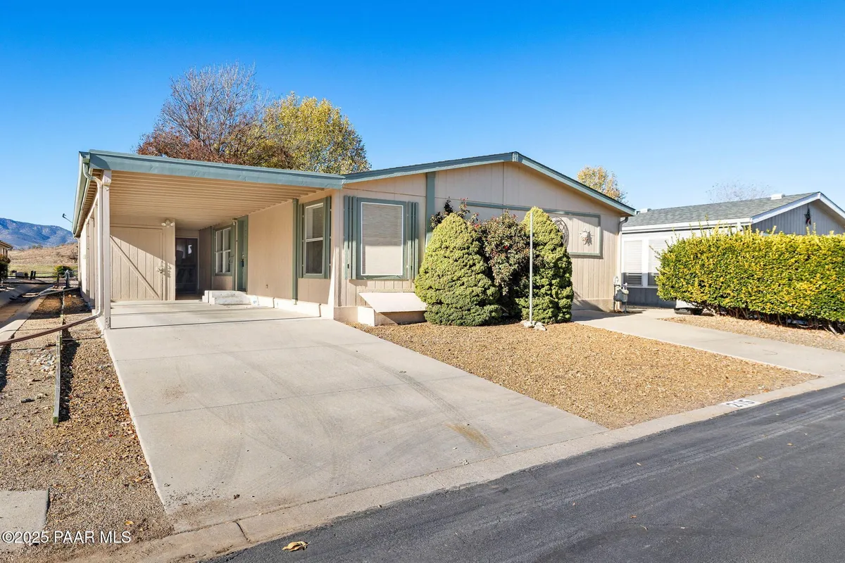 Property Slideshow image 1 of 21 | 652 mesquite tree dr, Prescott Valley, AZ, 86327