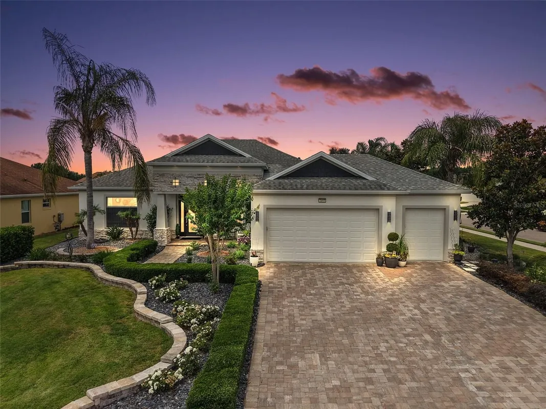 Property Slideshow image 1 of 71 | 2493 pawtucket pass, Mount Dora, FL, 32757