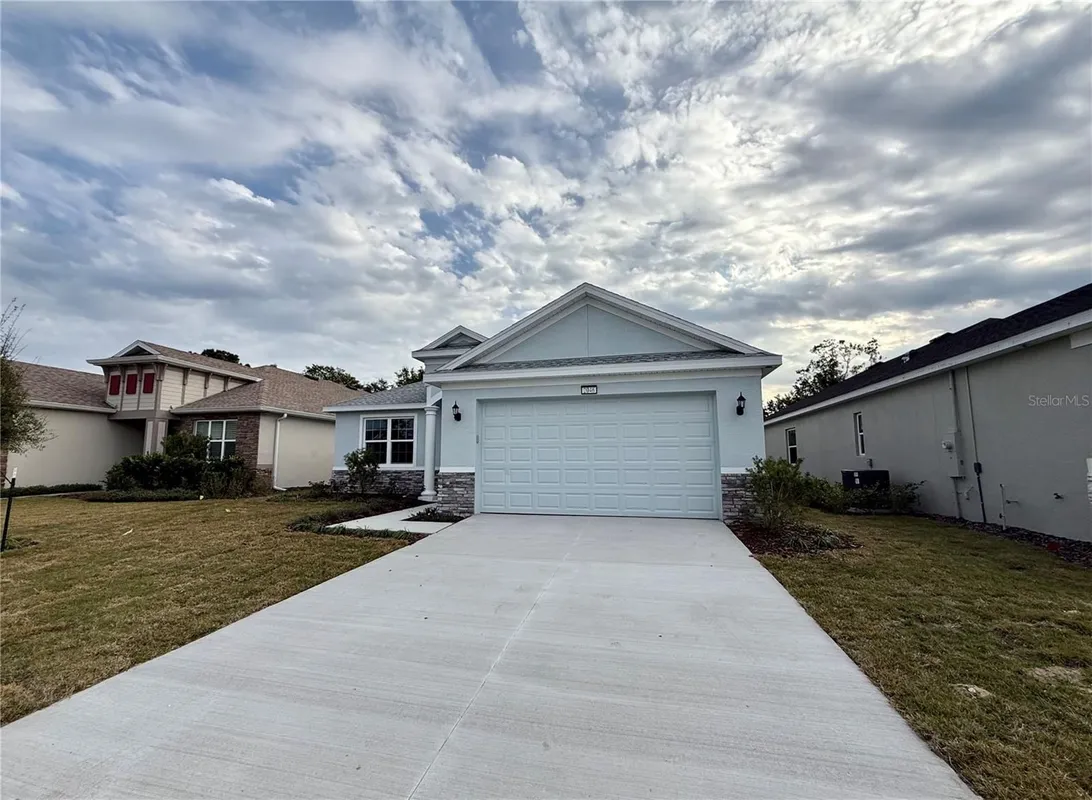 Property Slideshow image 1 of 50 | 2046 wallingford loop, Mount Dora, FL, 32757