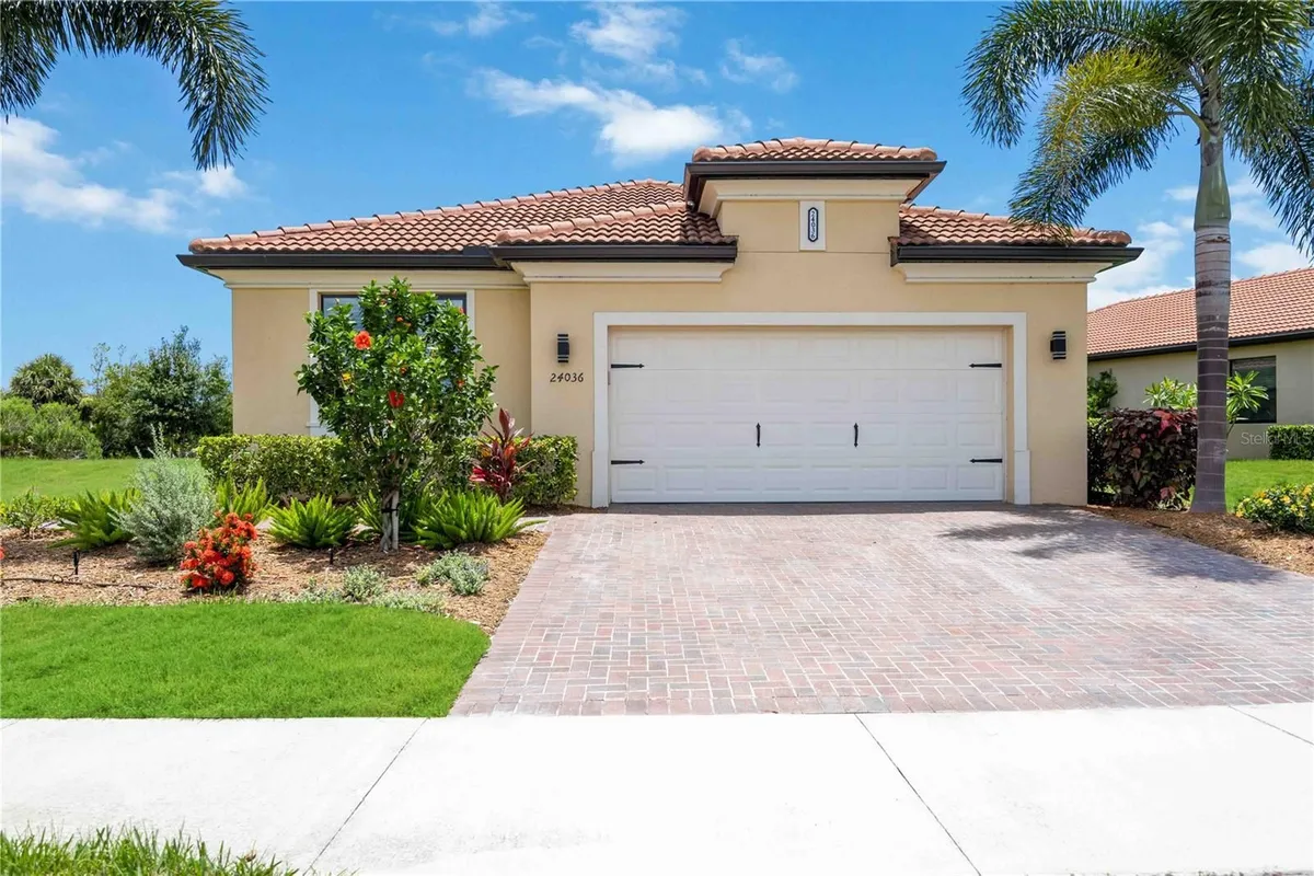 Property Slideshow image 1 of 38 | 24036 spartina dr, Venice, FL, 34293