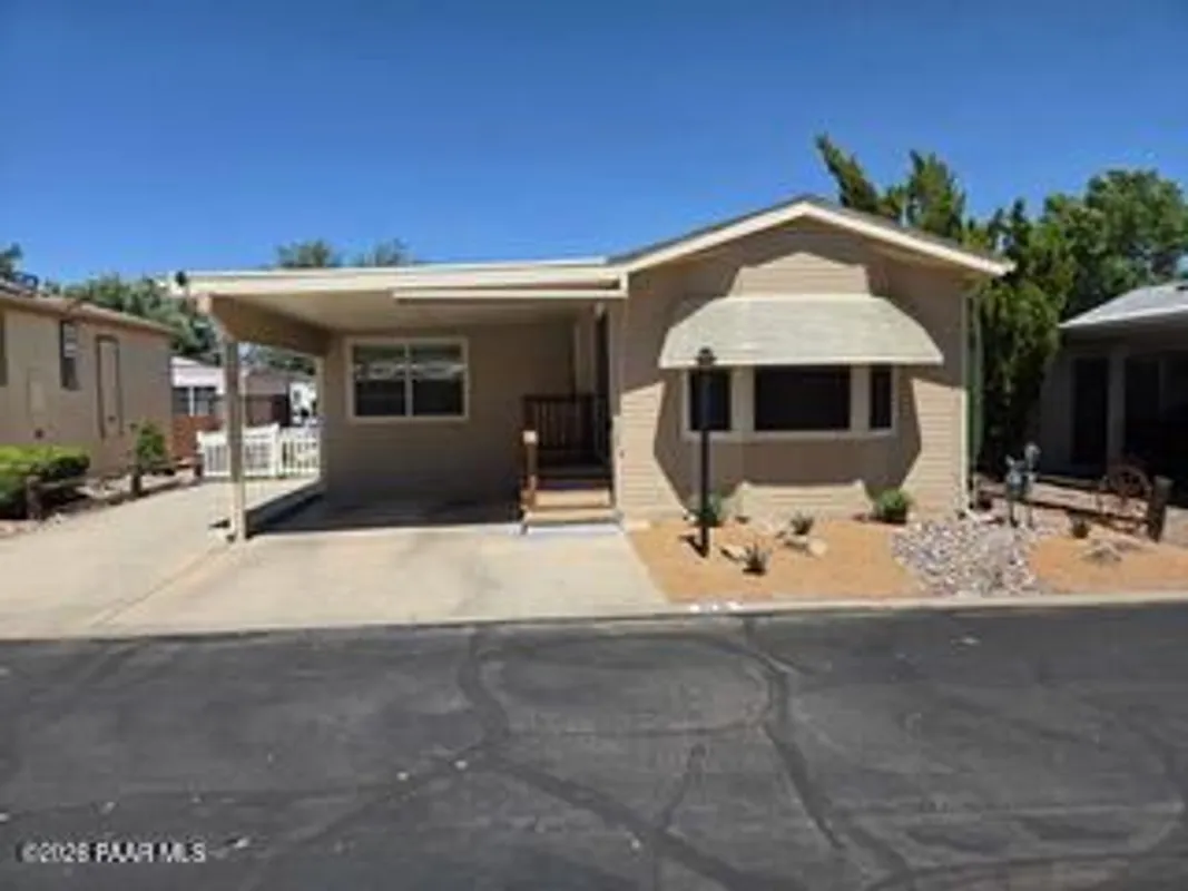 Property Slideshow image 1 of 23 | 821 n mesquite tree dr 68, Prescott Valley, AZ, 86327