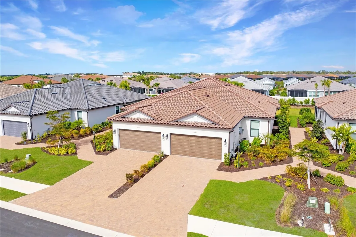 Property Slideshow image 1 of 61 | 16135 san donato pl, Bradenton, FL, 34211