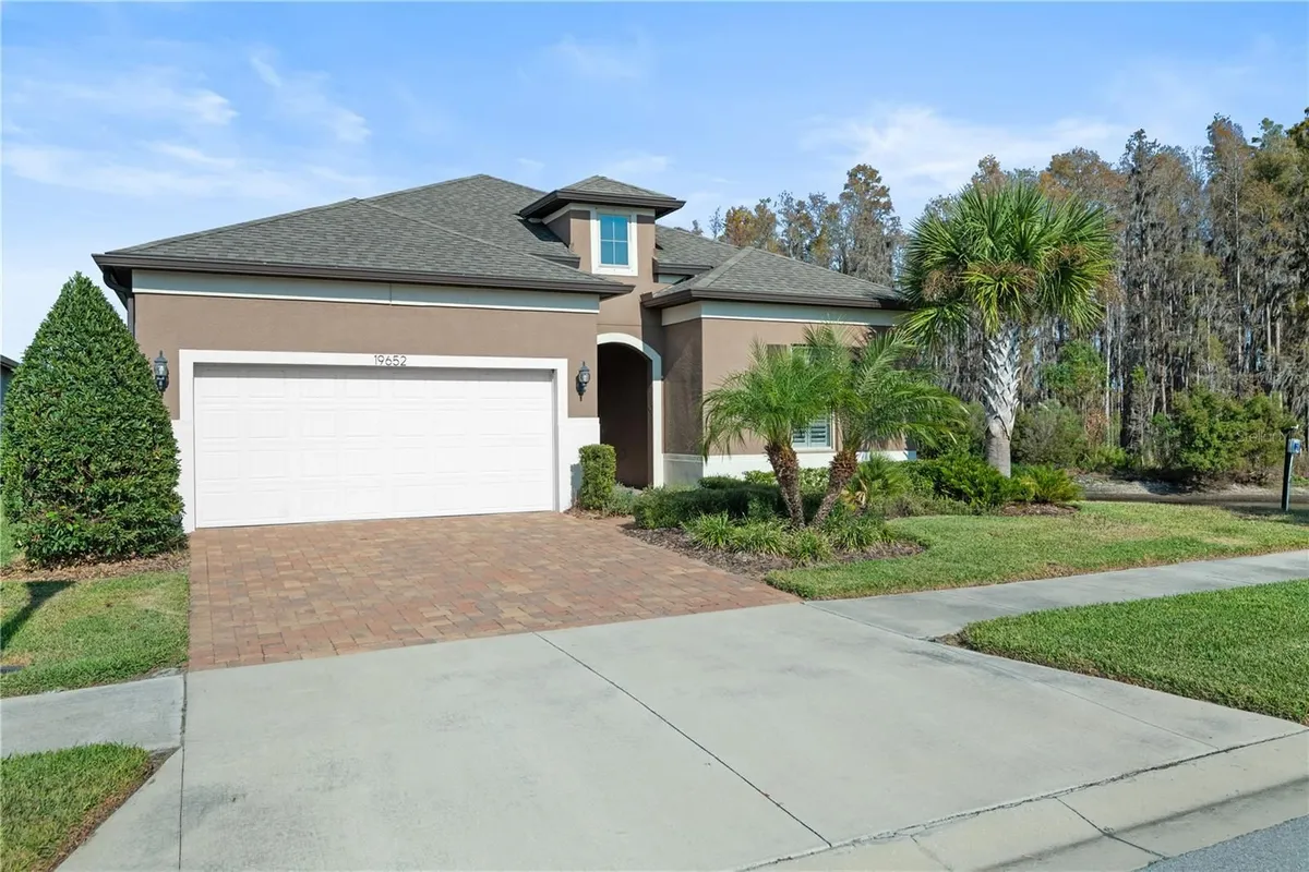 Property Slideshow image 1 of 54 | 19652 ship wheel way, Land O Lakes, FL, 34638