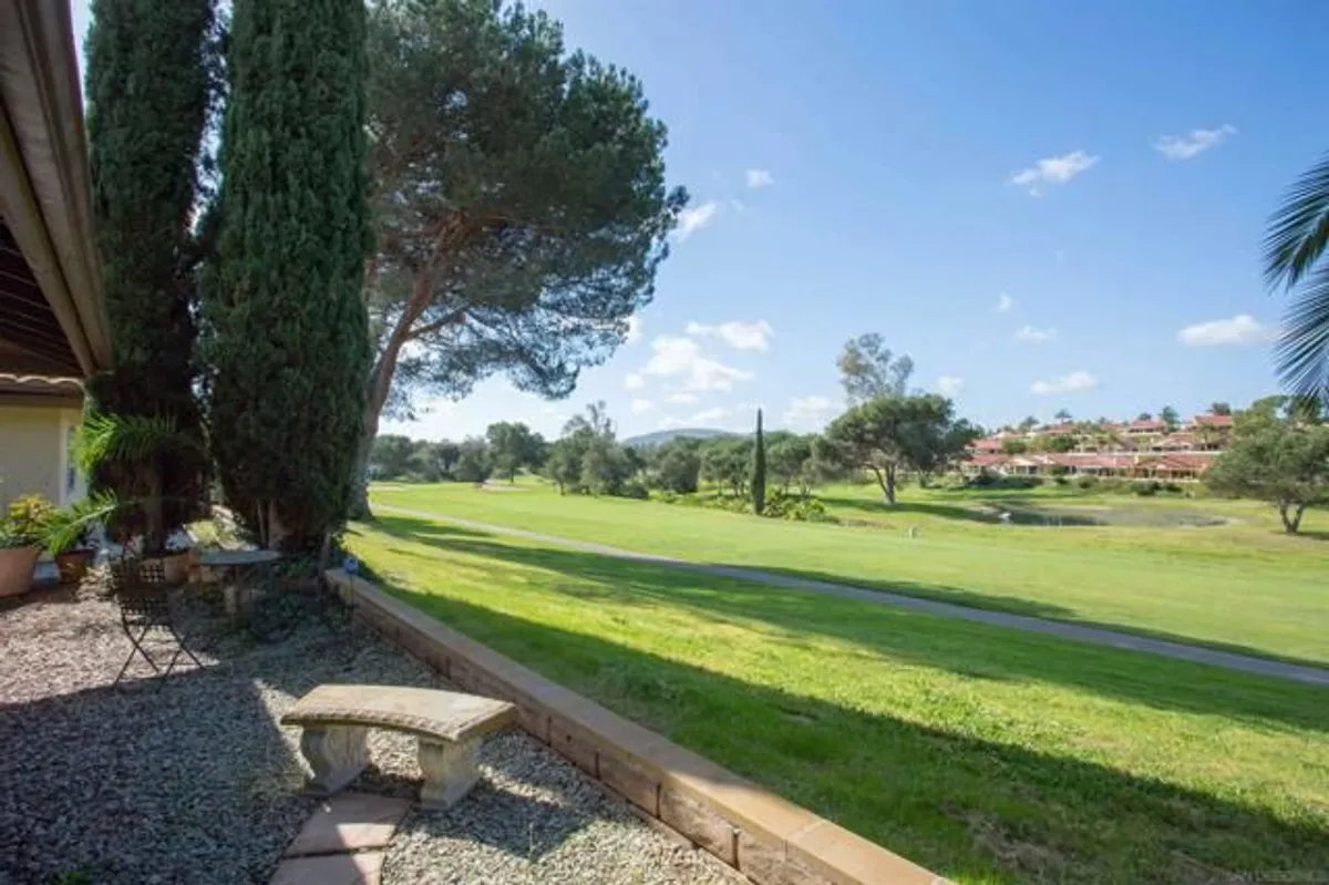 Property Slideshow image 1 of 39 | 17547 plaza karena, San Diego, CA, 92128