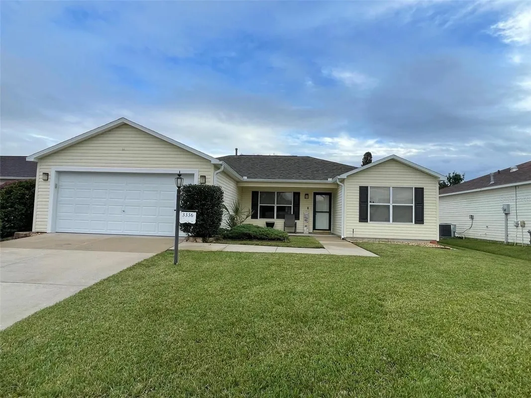 Property Slideshow image 1 of 18 | 3336 richmond dr, The Villages, FL, 32162