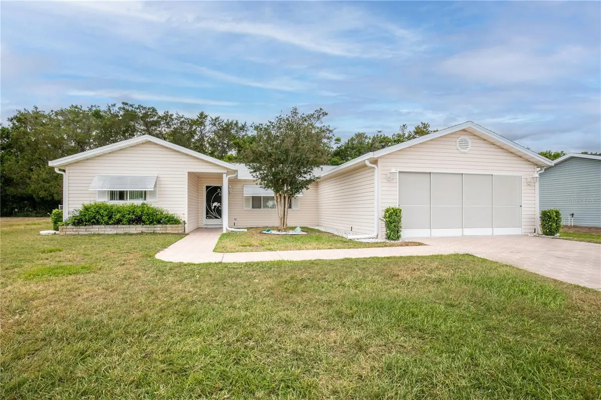 Property Slideshow image 1 of 47 | 10683 se 174th loop, Summerfield, FL, 34491
