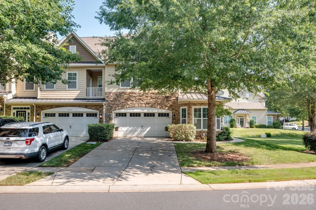 Property Slideshow image 1 of 31 | 4133 la crema dr, Charlotte, NC, 28214