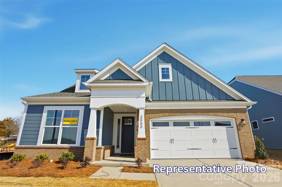 Property Slideshow image 1 of 46 | 8422 acadia pkwy, Sherrills Ford, NC, 28673