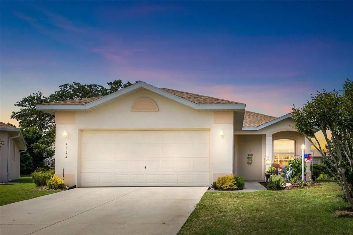 Property Slideshow image 1 of 52 | 1824 w zoe ct, Lecanto, FL, 34461