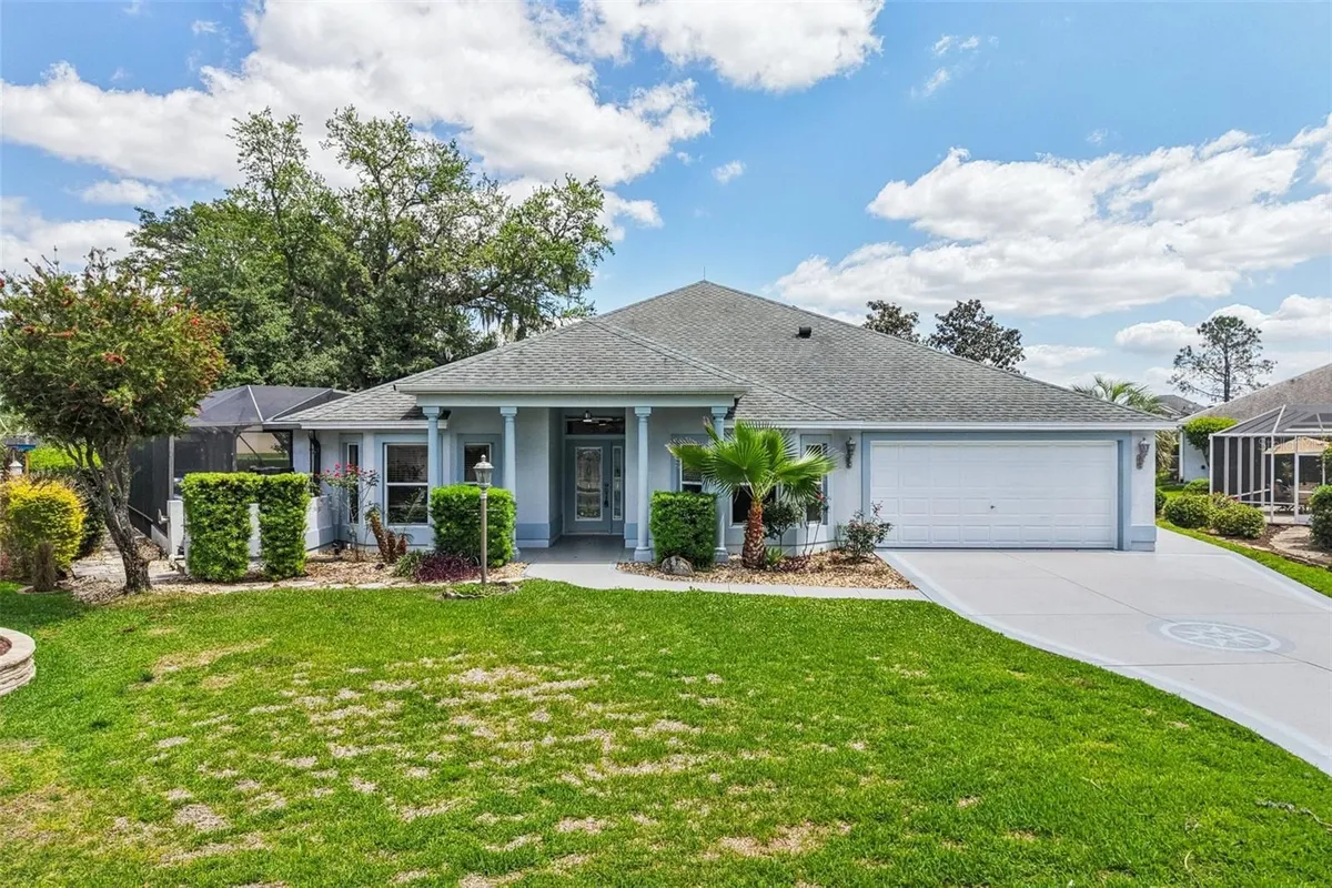 Property Slideshow image 1 of 42 | 8690 se 173rd wisteria st, The Villages, FL, 32162