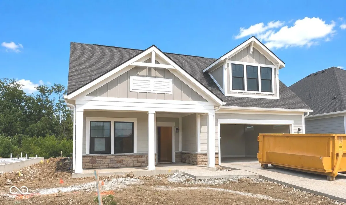 Property Slideshow image 1 of 22 | 7086 yosemite dr, Zionsville, IN, 46077