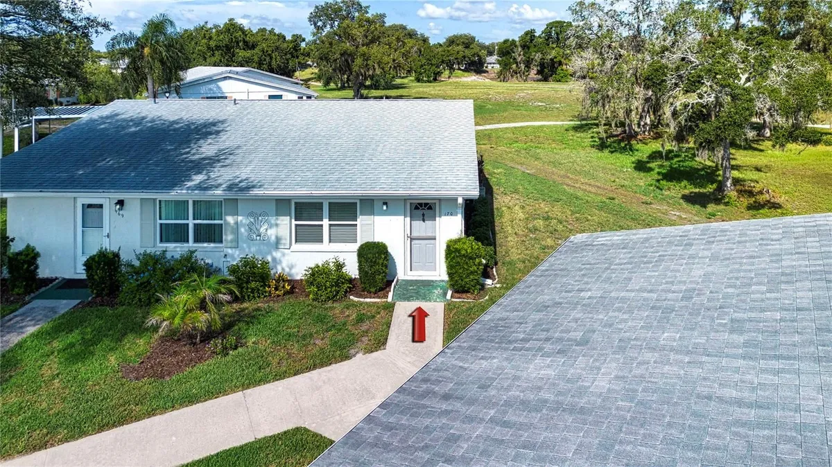 Property Slideshow image 1 of 43 | 301 andover pl 170, Sun City Center, FL, 33573