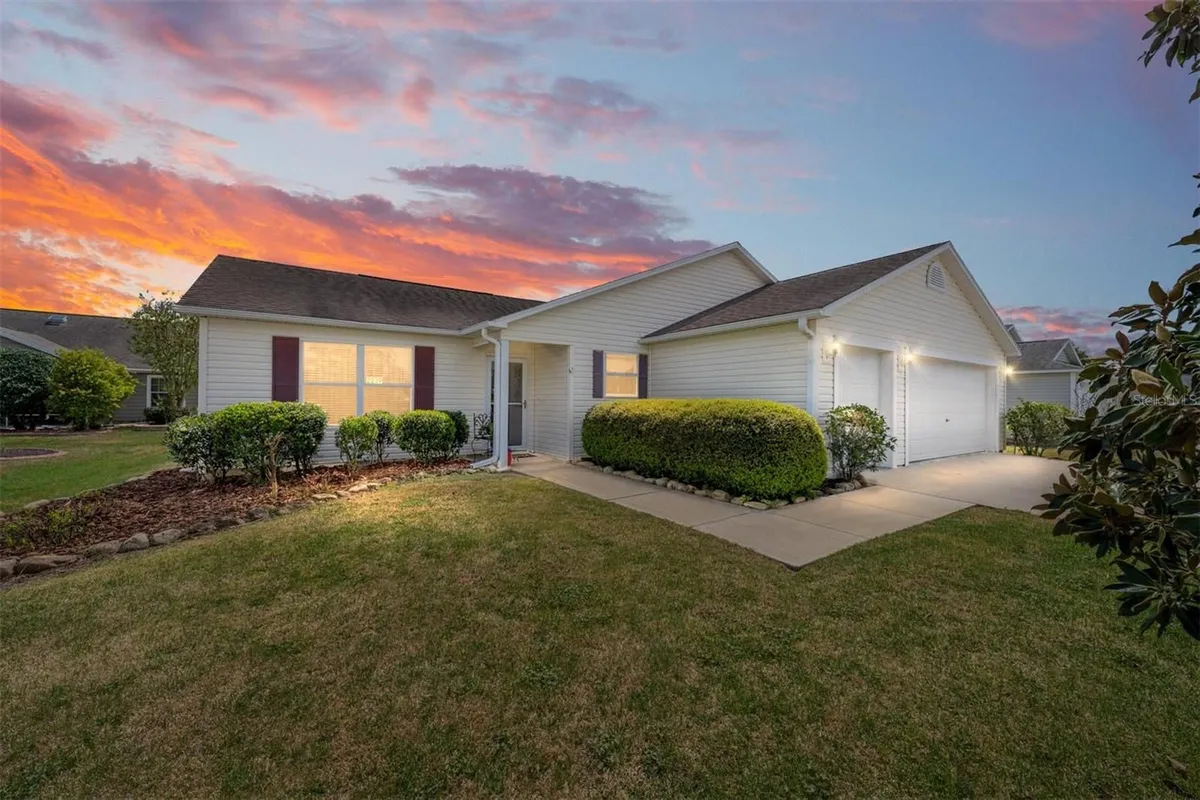 Property Slideshow image 1 of 45 | 2239 baldwin run, The Villages, FL, 32162