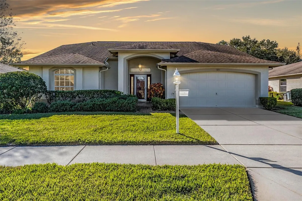 Property Slideshow image 1 of 44 | 1211 almondwood dr, Trinity, FL, 34655