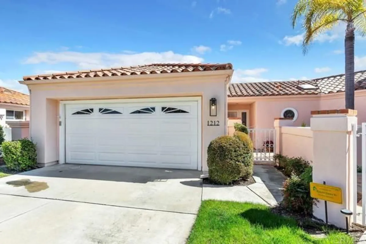 Property Slideshow image 1 of 34 | 1212 via portovecchio, San Marcos, CA, 92078