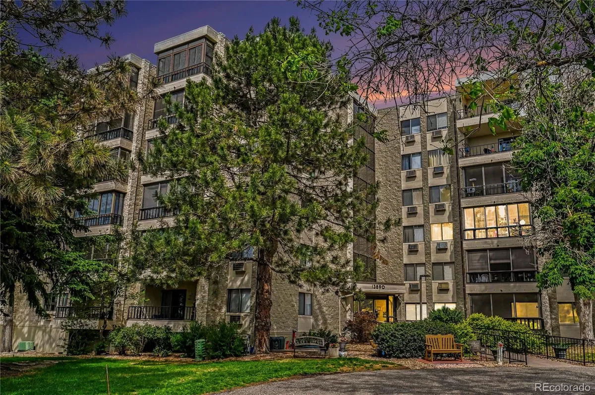 Property Slideshow image 1 of 21 | 13890 e marina dr 206, Aurora, CO, 80014