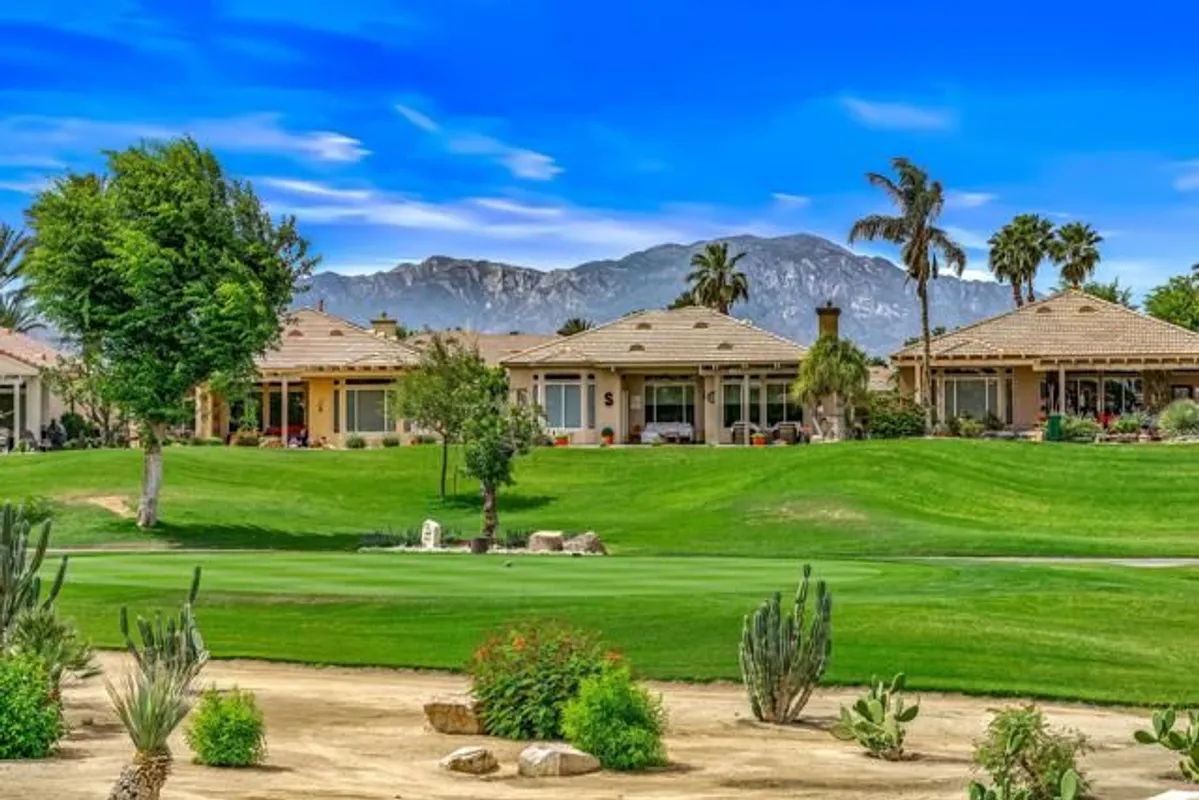 Property Slideshow image 1 of 60 | 44399 royal lytham dr, Indio, CA, 92201