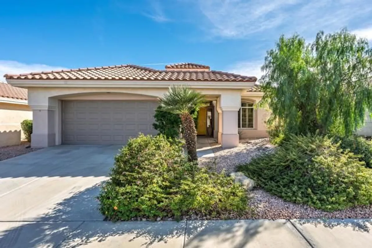 Property Slideshow image 1 of 25 | 78411 desert willow dr, Palm Desert, CA, 92211