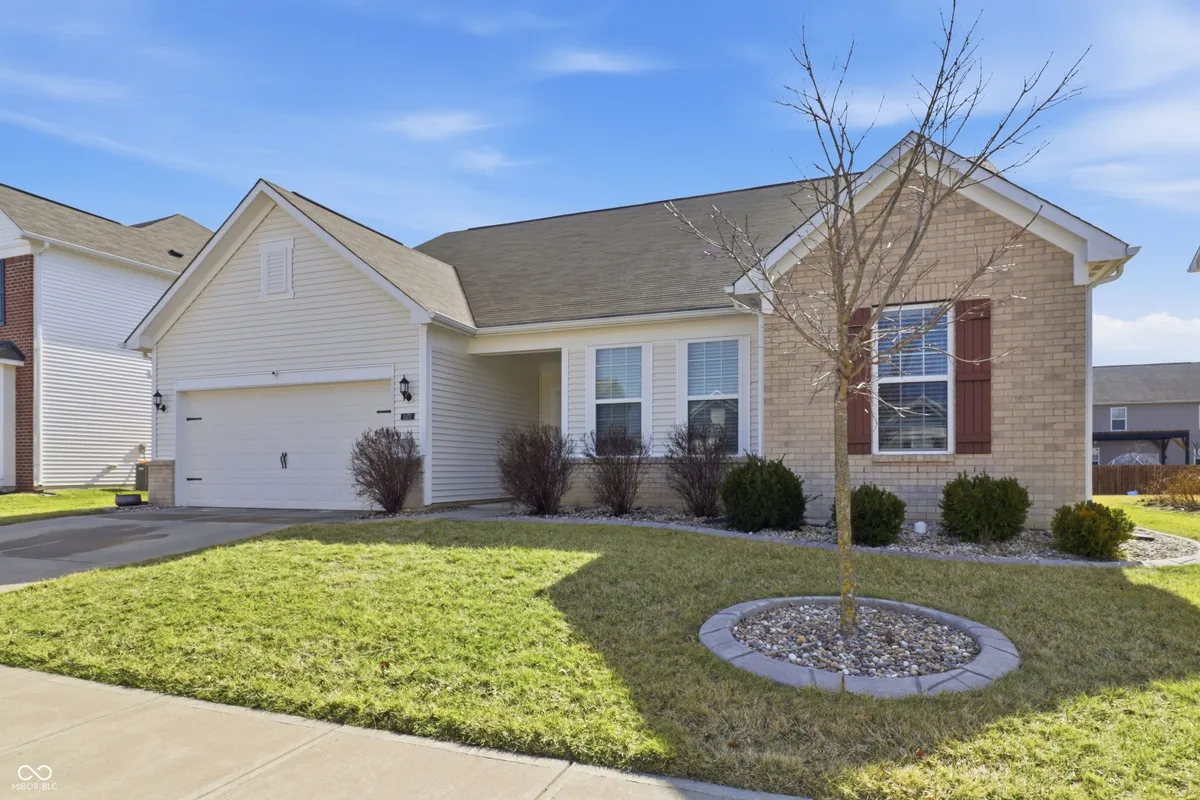 Property Slideshow image 1 of 47 | 5373 aster dr, Plainfield, IN, 46168