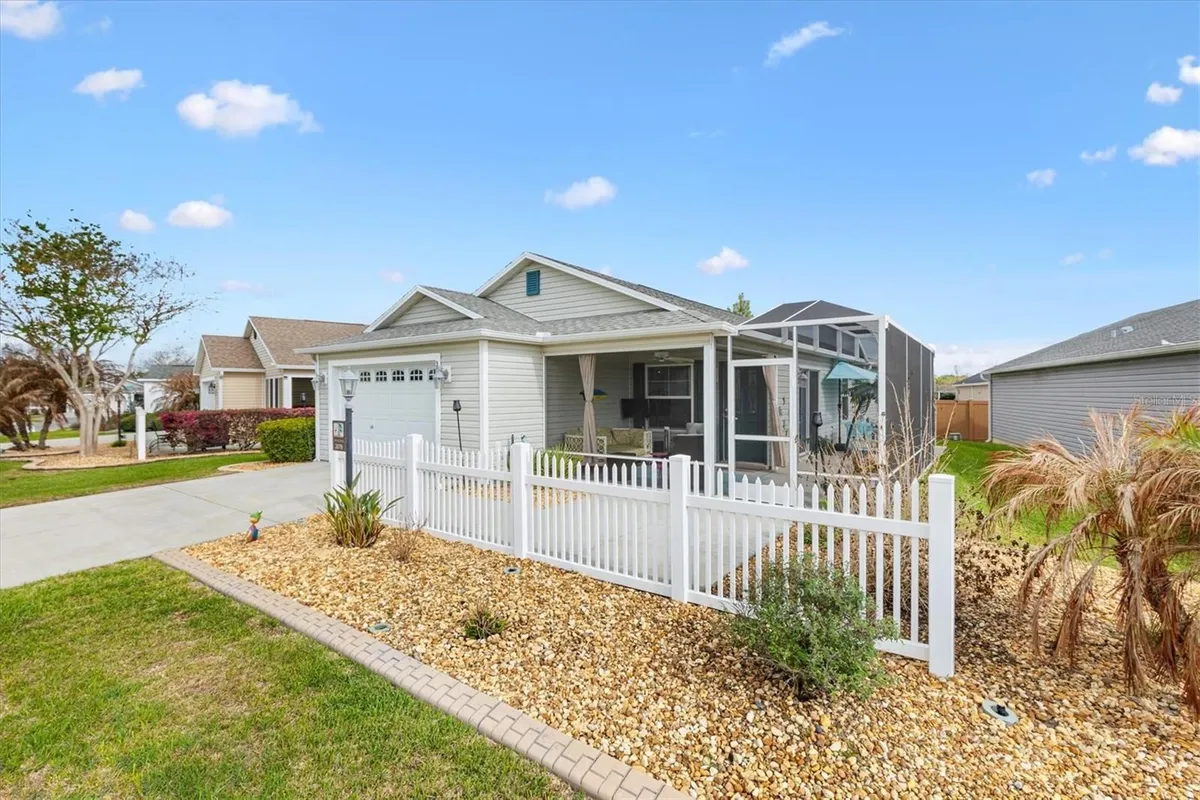 Property Slideshow image 1 of 35 | 3079 cordgrass ct, The Villages, FL, 32163