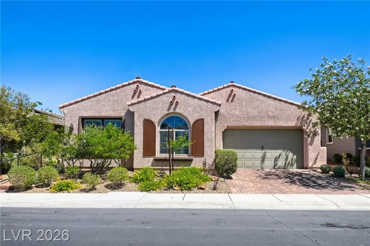 Property Slideshow image 1 of 27 | 492 heritage bridge ave, Henderson, NV, 89011