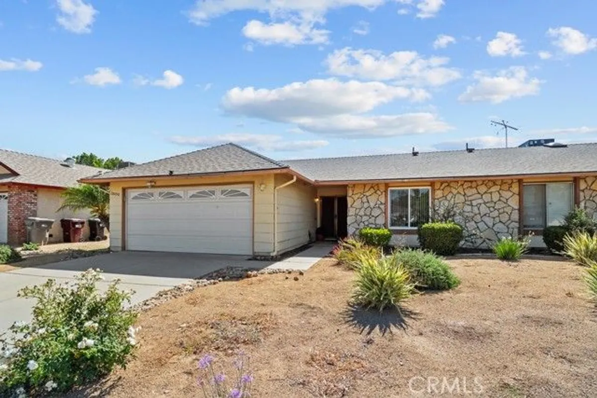 Property Slideshow image 1 of 24 | 28050 northwood dr, Menifee, CA, 92586