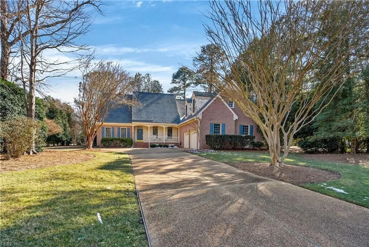 Property Slideshow image 1 of 46 | 2801 lawnes creek rd, Williamsburg, VA, 23185