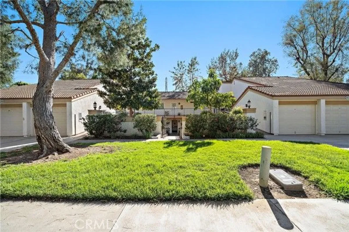 Property Slideshow image 1 of 27 | 3429 bahia blanca n, Laguna Woods, CA, 92637