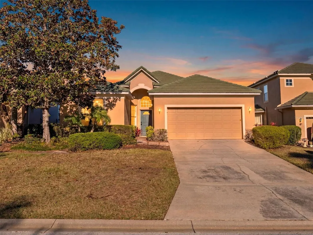 Property Slideshow image 1 of 39 | 13235 palmilla cir, Dade City, FL, 33525