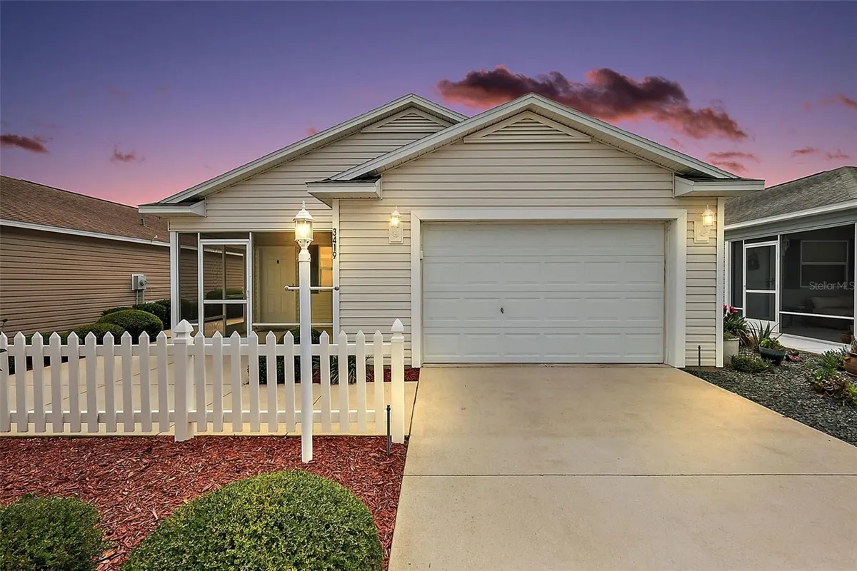 Property Slideshow image 1 of 44 | 3419 carrabelle ct, The Villages, FL, 32163