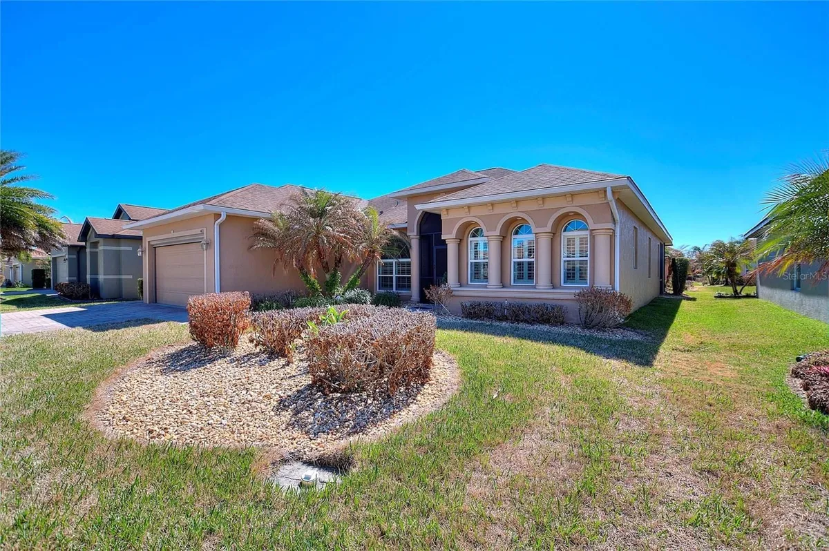 Property Slideshow image 1 of 74 | 4433 ventana ln, Lake Wales, FL, 33859