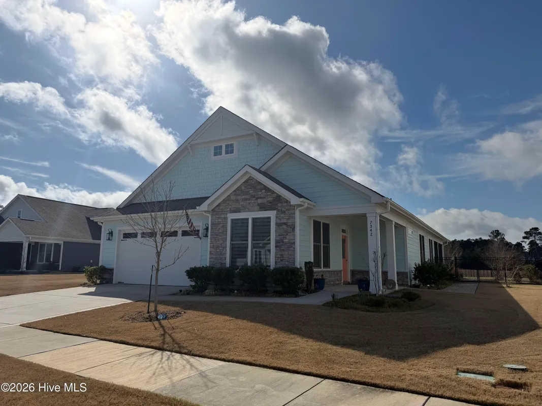 Property Slideshow image 1 of 5 | 7342 oakland country ct, Winnabow, NC, 28479