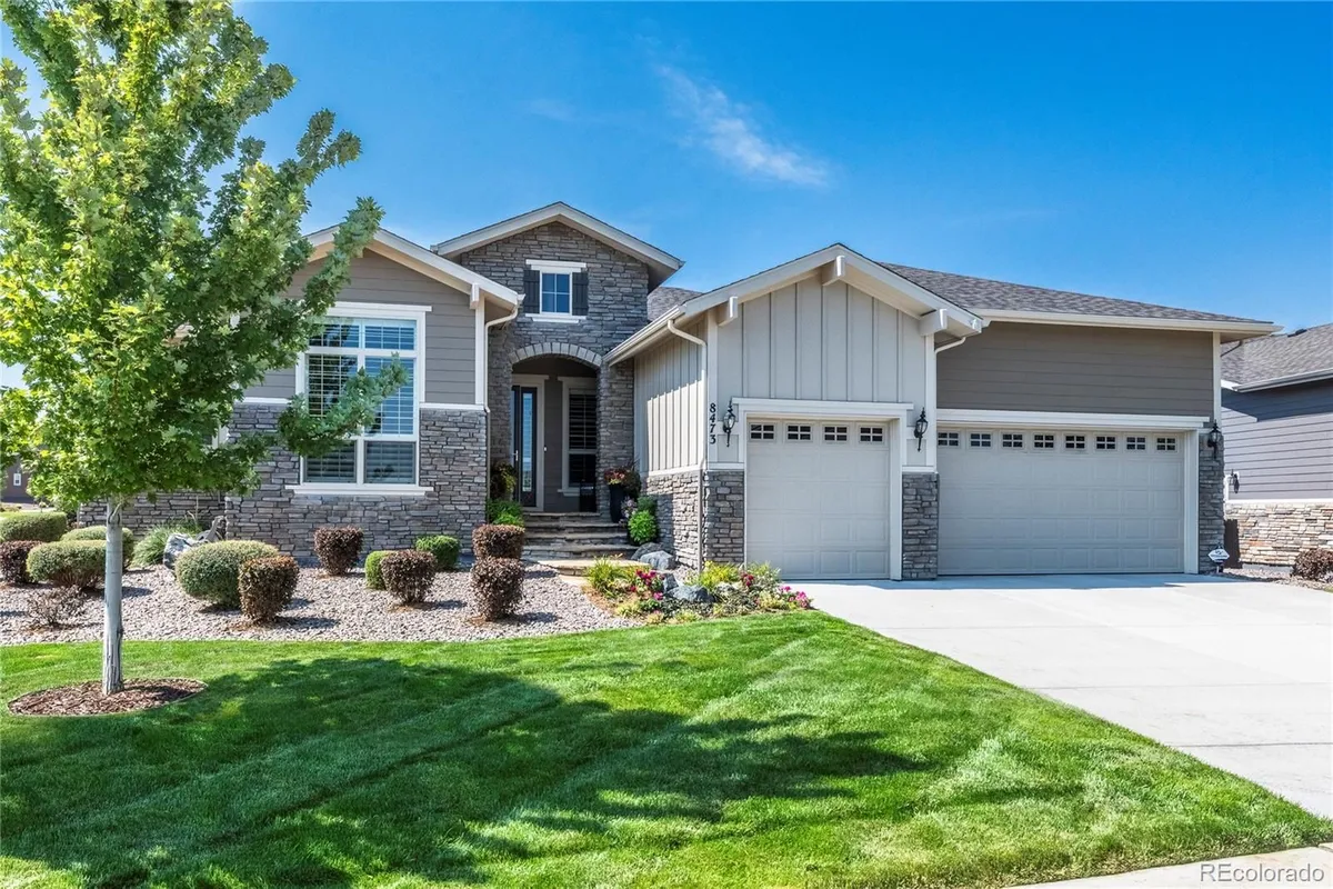 Property Slideshow image 1 of 50 | 8473 s quemoy st, Aurora, CO, 80016