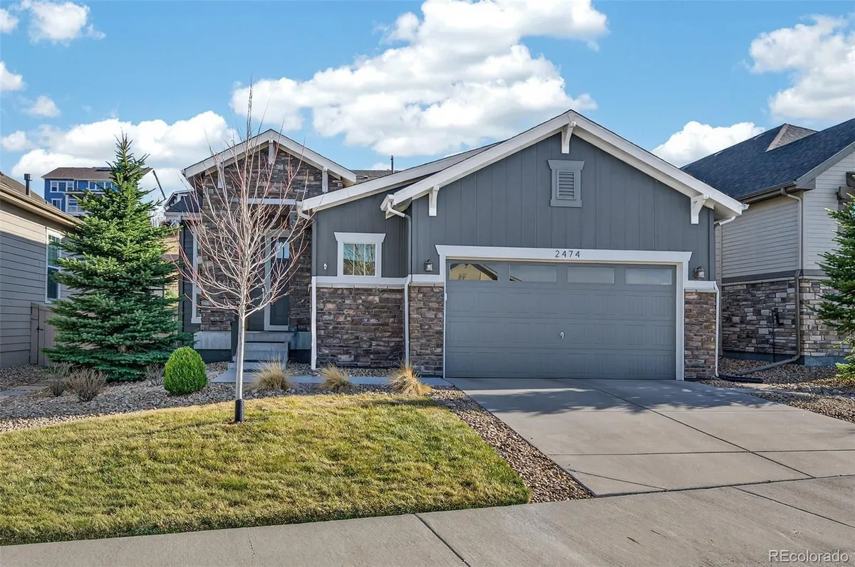 Property Slideshow image 1 of 49 | 2474 lassen ln, Castle Rock, CO, 80109