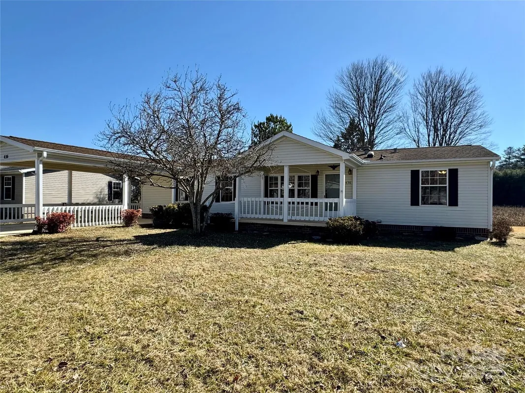 Property Slideshow image 1 of 26 | 436 riverwind dr, Hendersonville, NC, 28739