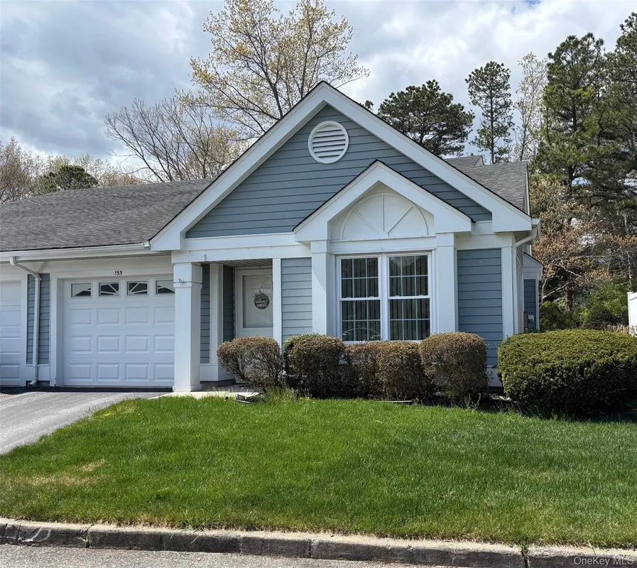 Property Slideshow image 1 of 24 | 155 glen dr, Brookhaven, NY, 11961