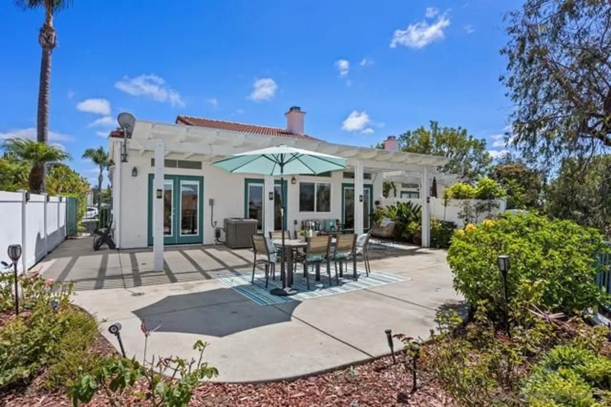Property Slideshow image 1 of 45 | 3328 malta way, Oceanside, CA, 92056