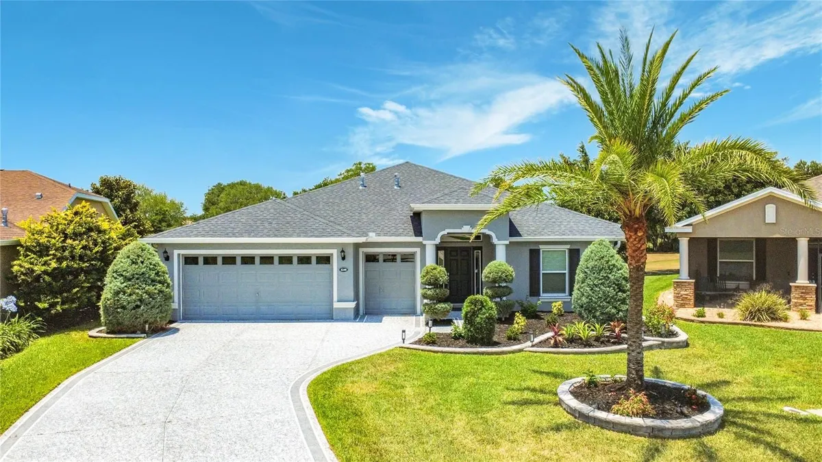 Property Slideshow image 1 of 61 | 4240 james river cir, Leesburg, FL, 34748