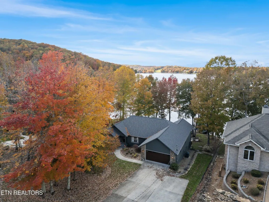 Property Slideshow image 1 of 59 | 22 milnor cir, Crossville, TN, 38558
